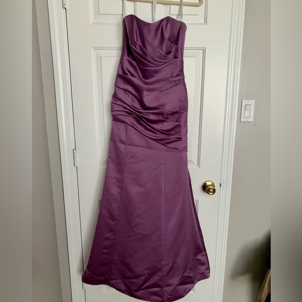 Gown, Bridesmaid dress, Evening gown prom or homecoming